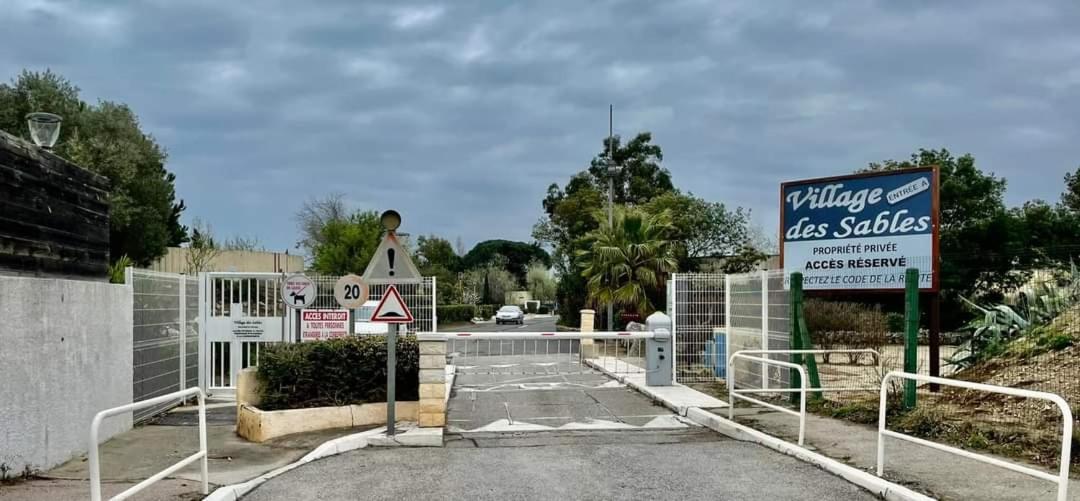 Torreilles Plage: Villa Atypique Bord De Mer Mediterranee 外观 照片